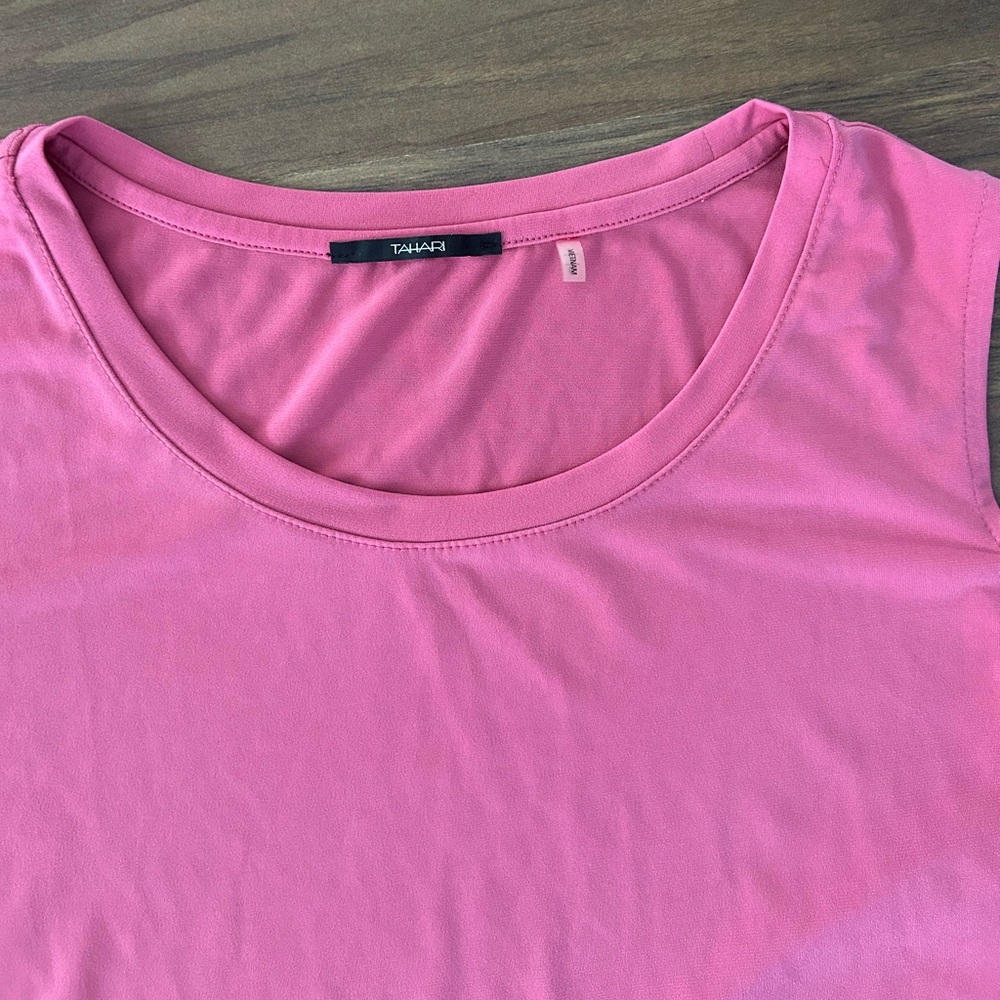 Cold shoulder top - Picture 2 of 3